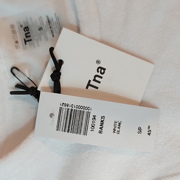 Aritzia TNA Banks Terry Cloth T-Shirt White Size S BNWT - Picture 2 of 3